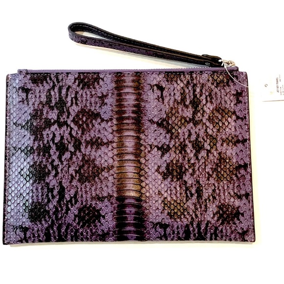 Michael Kors | Amethyst XL Zip Clutch Wristlet - Picture 2 of 10